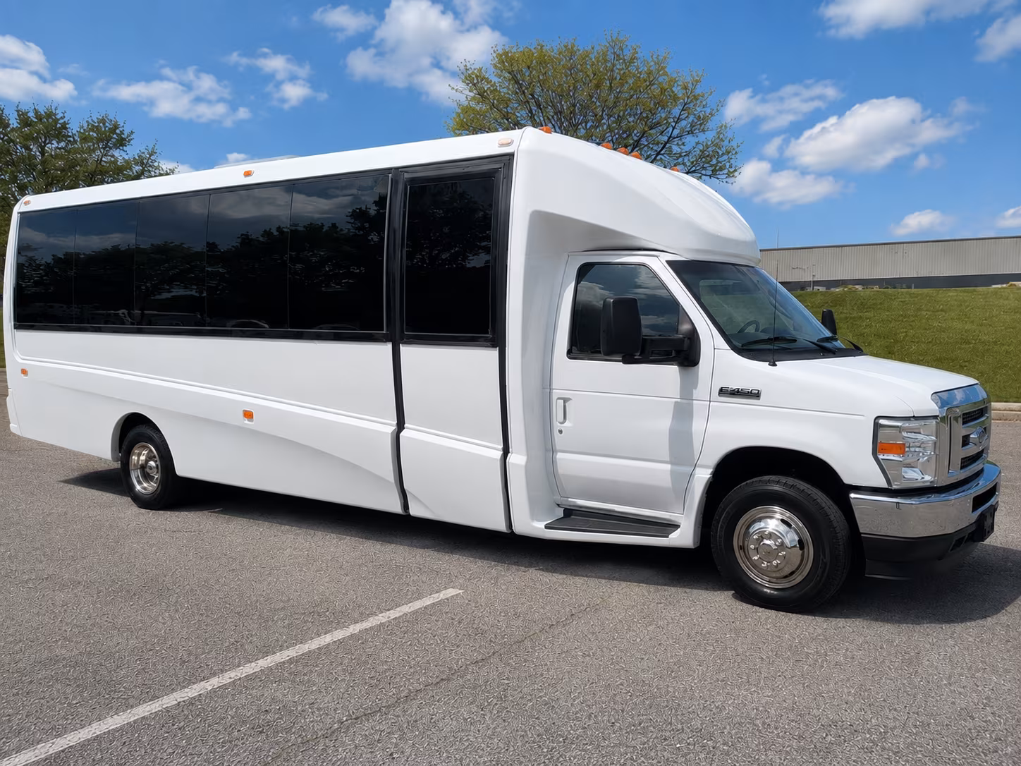 arlington employee shuttle bus rentals