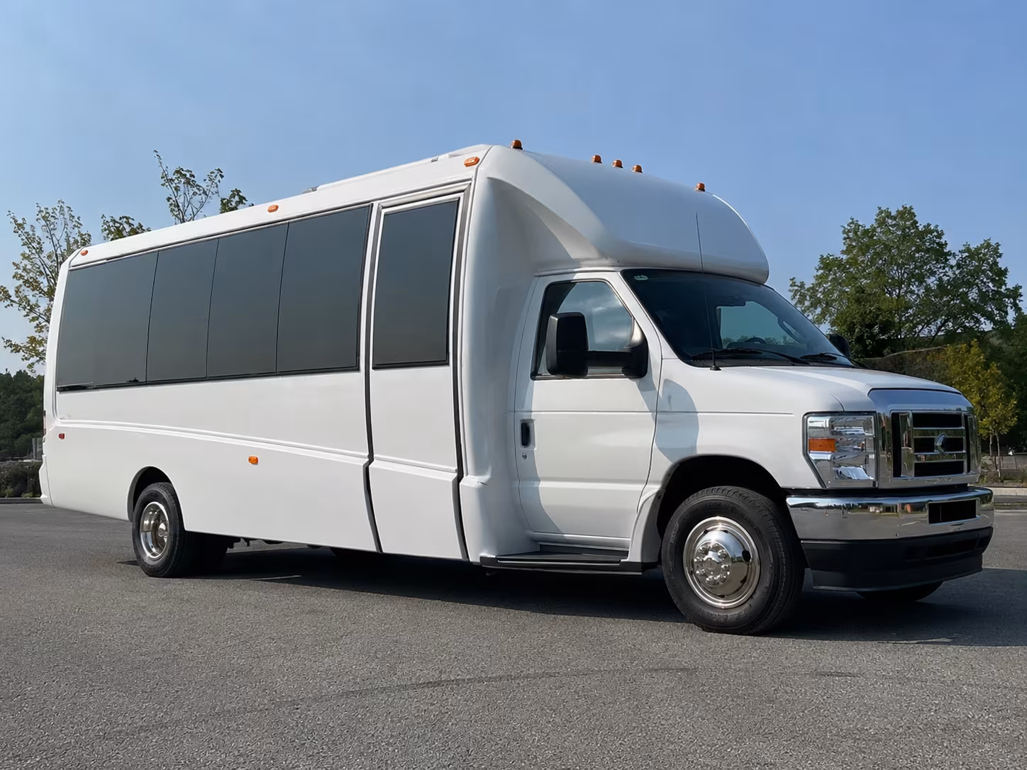 arlington prom bus rentals in arlington