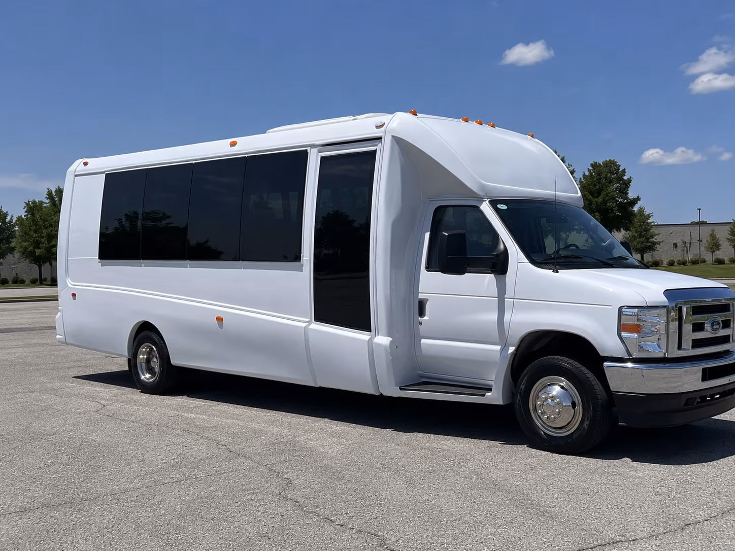 compare party buses and charter buses for every concert venue near mansfield