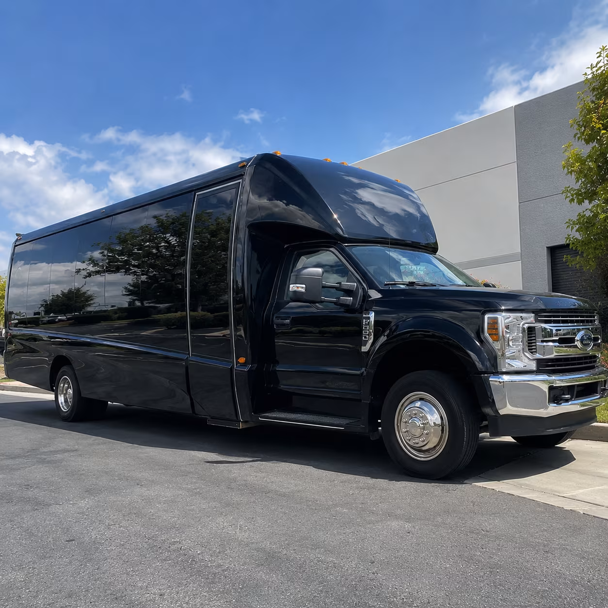 dallas charter buses for corporate transportation