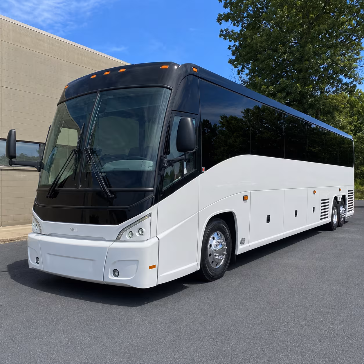 dallas travel to away games with your team and fans in a dallas charter bus