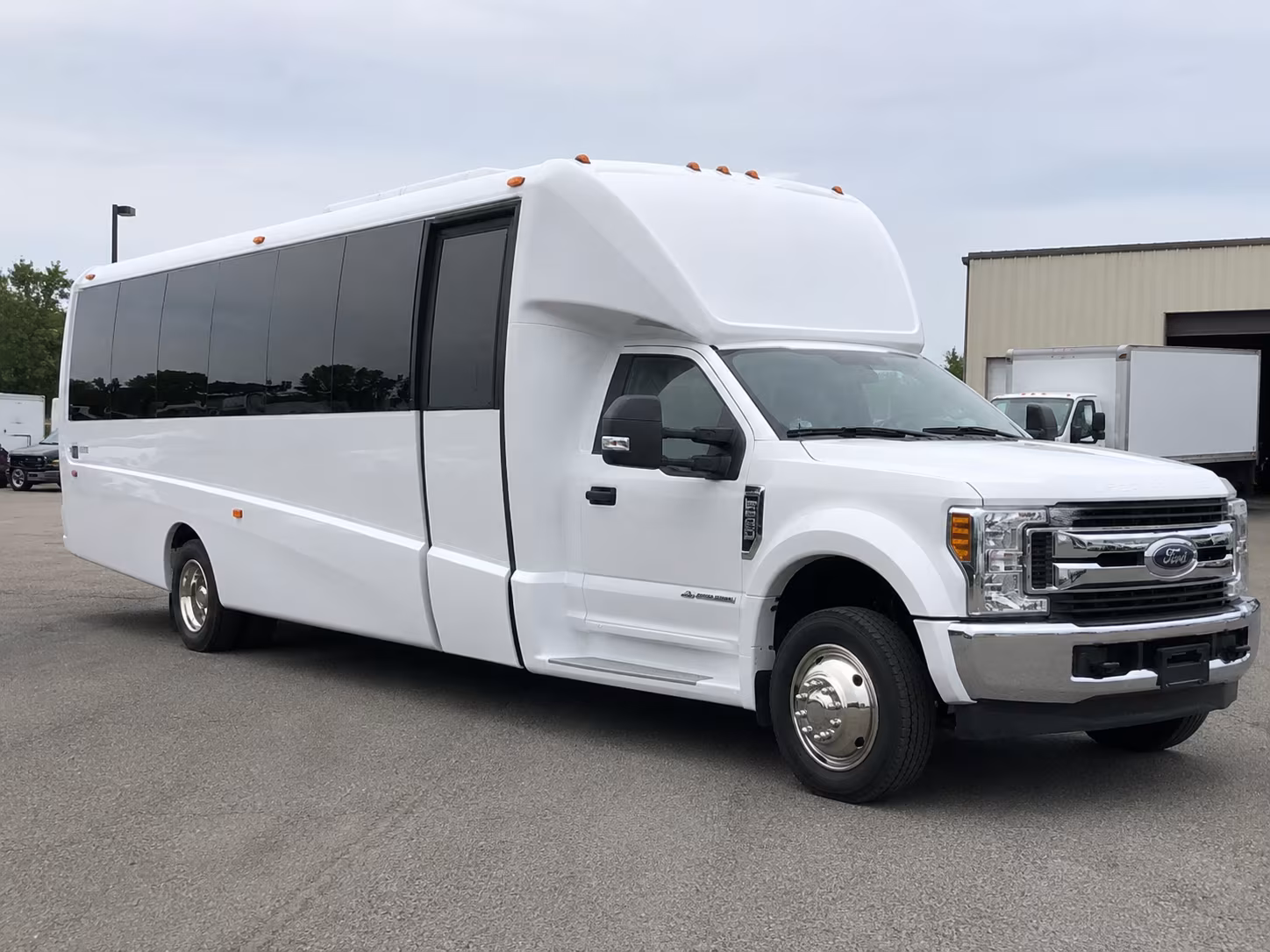 grand prairie college sports team and fan group charter bus rentals in grand prairie