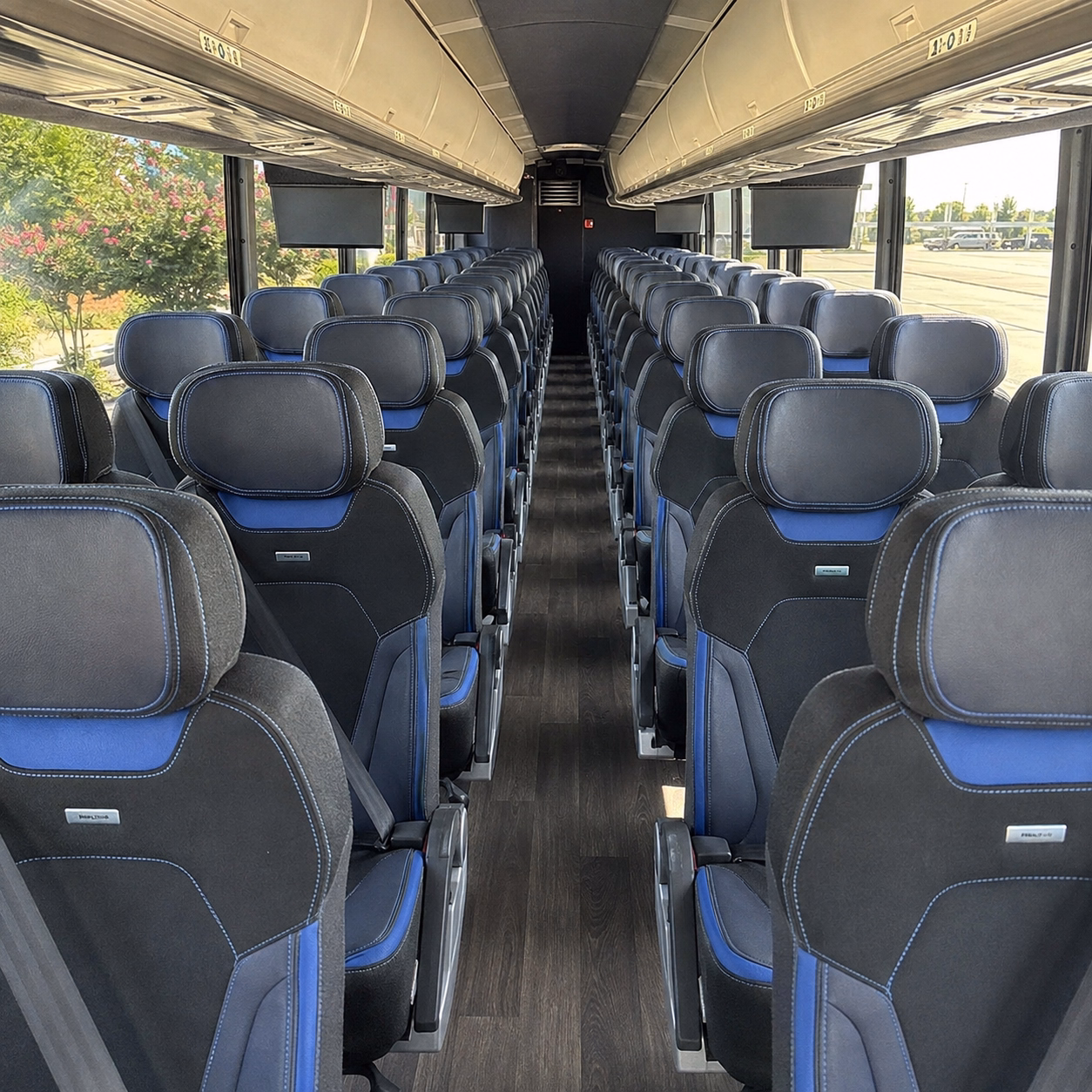 grand prairie short and long term charter bus services for grand prairie businesses