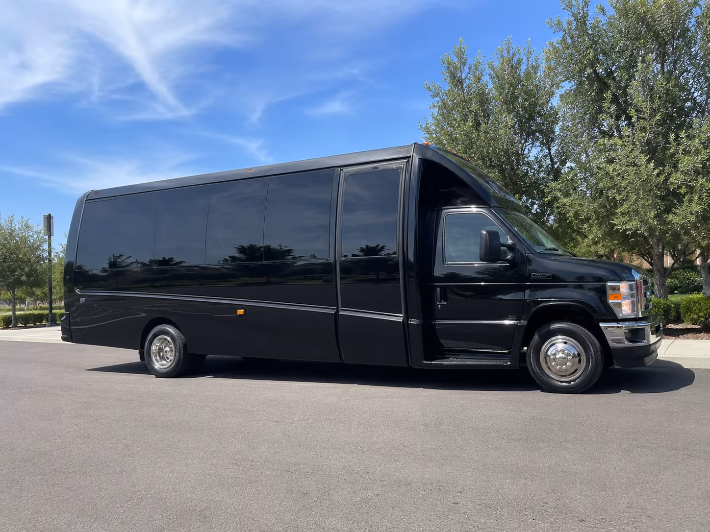 mansfieldcharterbuscompany com lets you compare every bus type for mansfield prom night