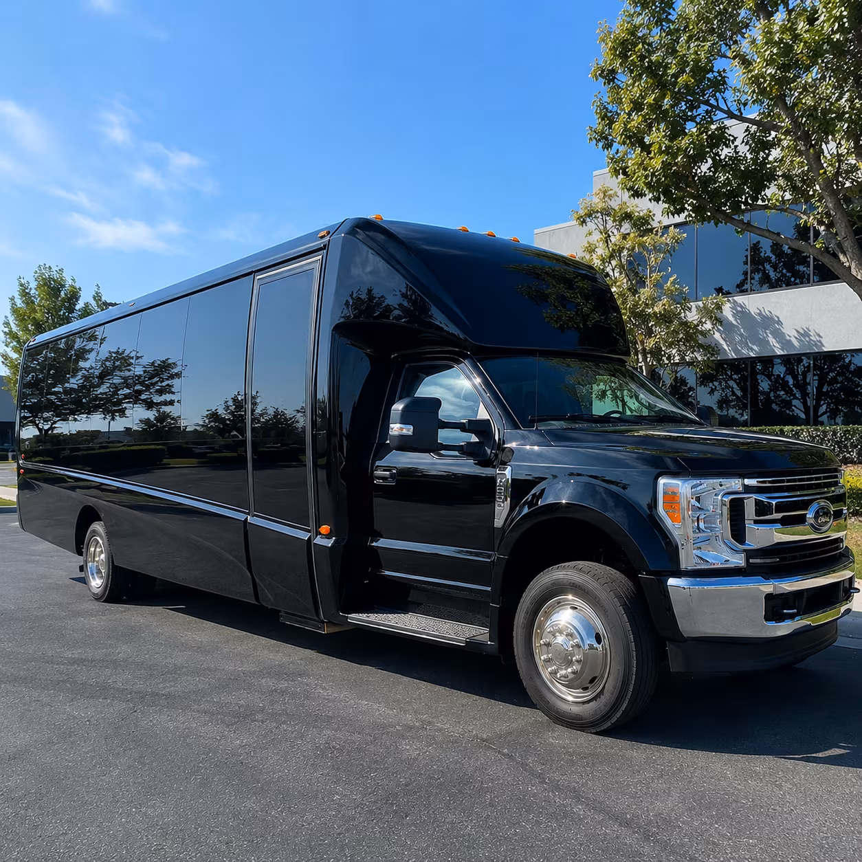 mckinney private shuttles for wedding pickups and drop offs in mckinney