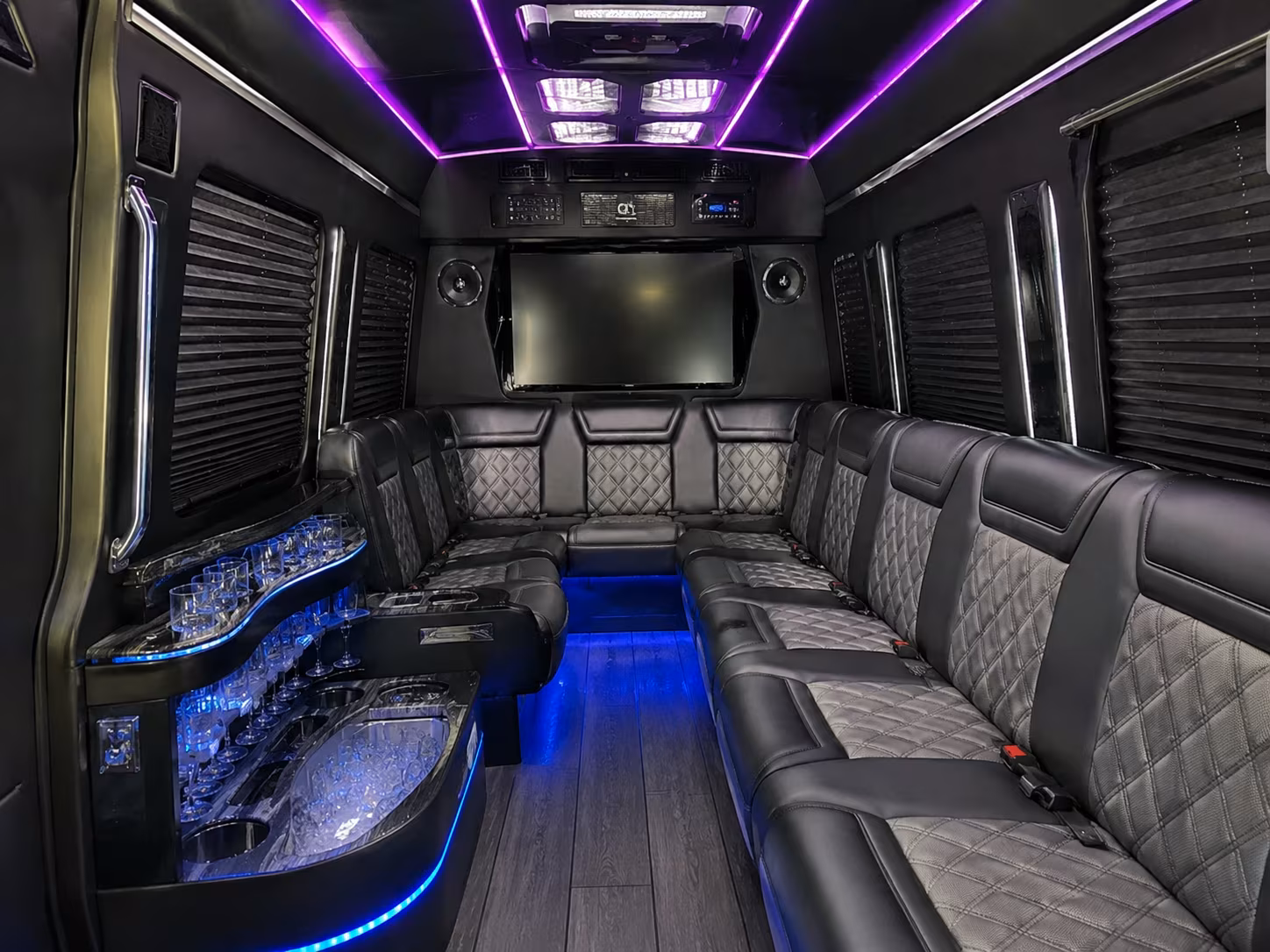 why mansfield prom and graduation groups book early and how mansfieldcharterbuscompany com makes it easy