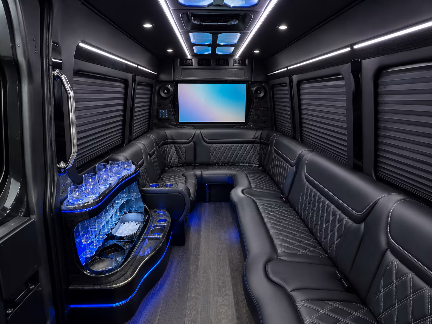 with mansfieldcharterbuscompany com renting a bus to texas sporting events has never been simpler