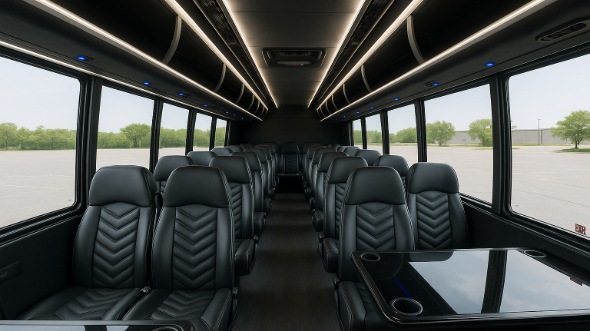 mansfield 20 passenger minibus rental